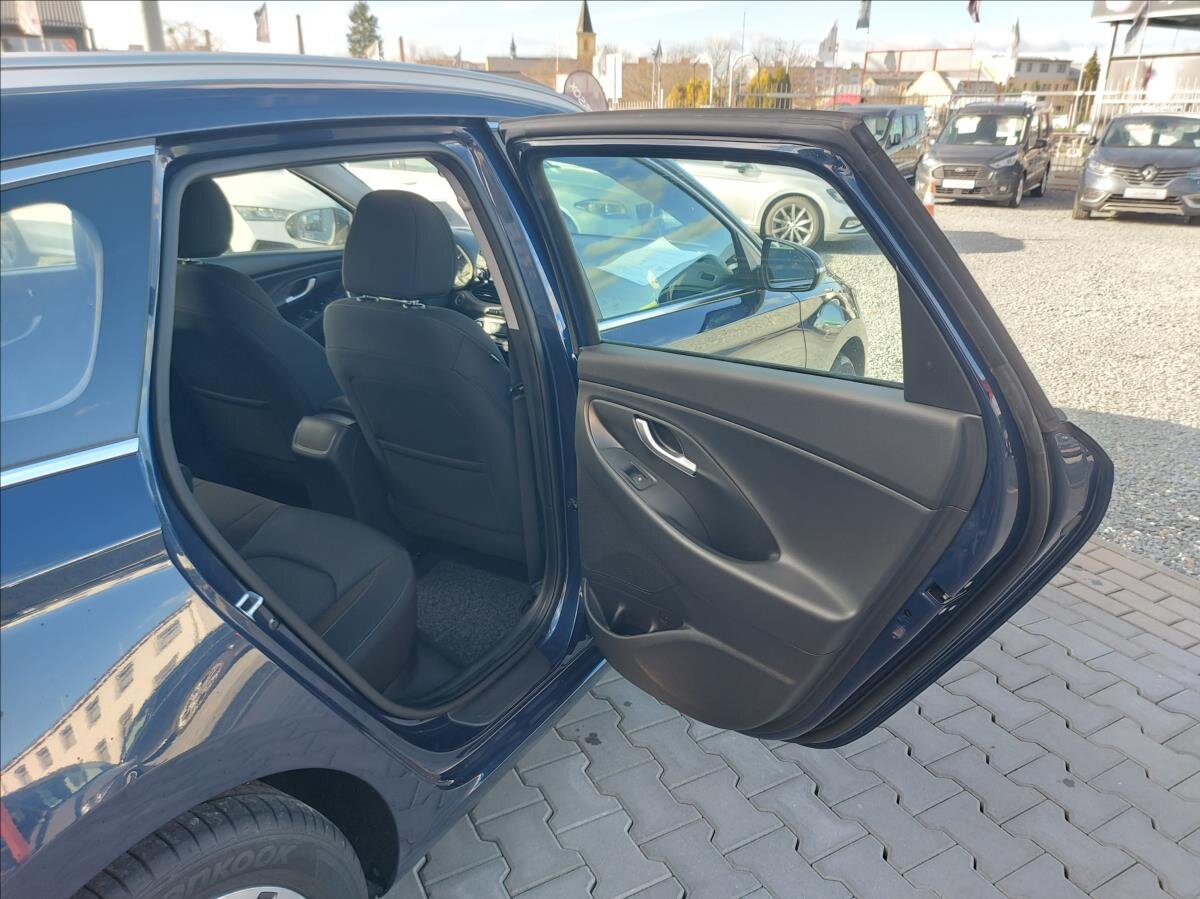 Hyundai i30 Kombi 1,6 l 85 kw