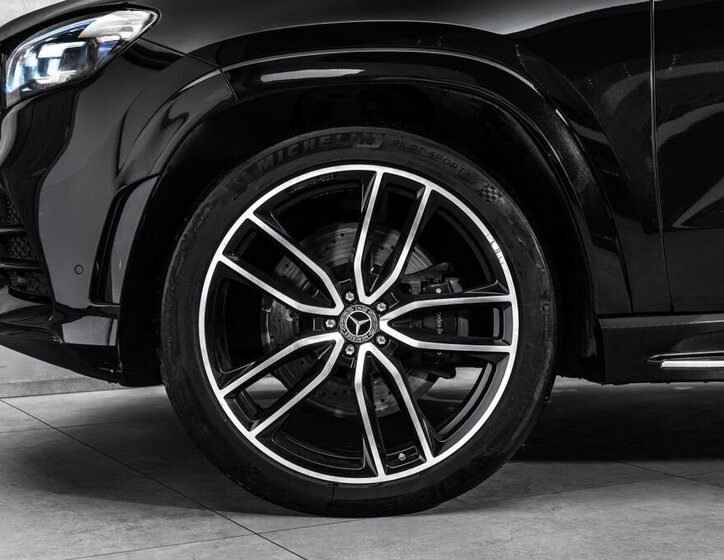 Mercedes-Benz GLS SUV / Terénní 2,9 l 243 kw