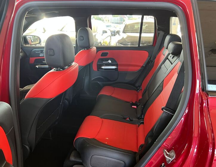 Mercedes-Benz GLB 14