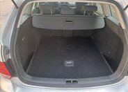 Volkswagen Golf Kombi 1,6 l 77 kw