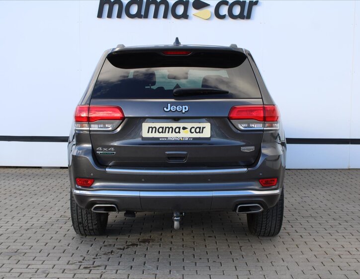 Jeep Grand Cherokee 6