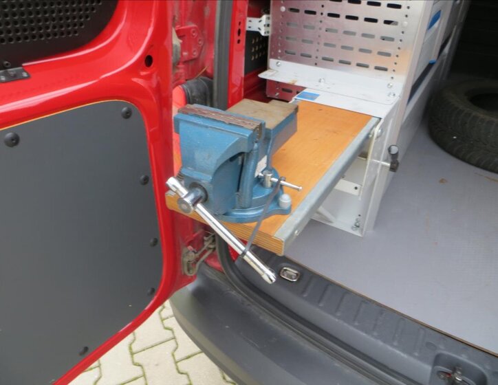 Volkswagen Caddy Skříň 1,4 l 81 kw