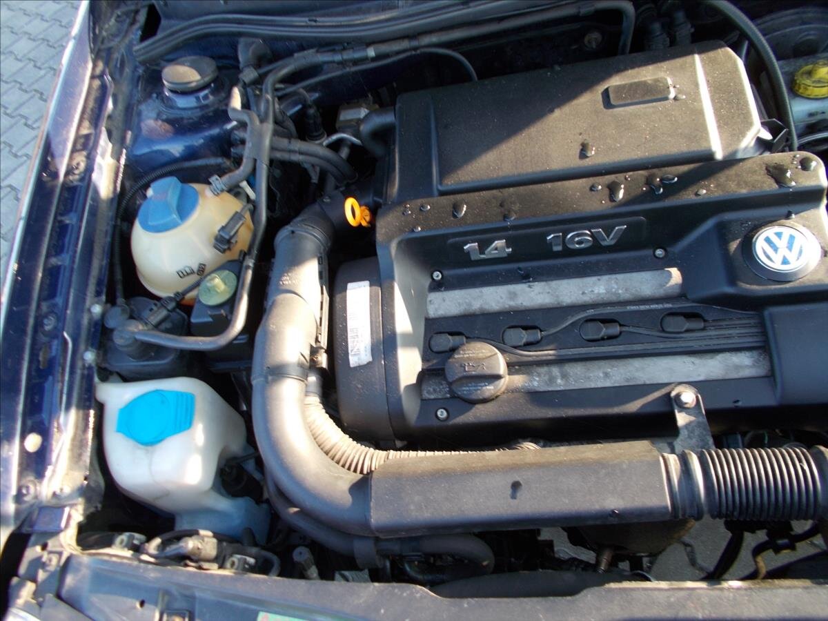 Volkswagen Golf Kombi 1,4 l 55 kw