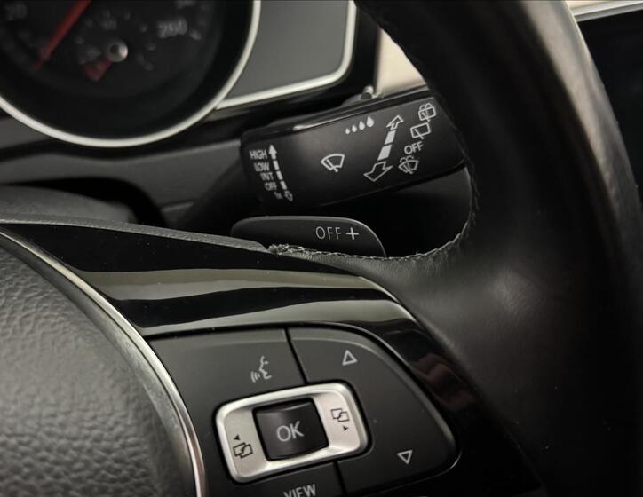 Volkswagen Passat 12