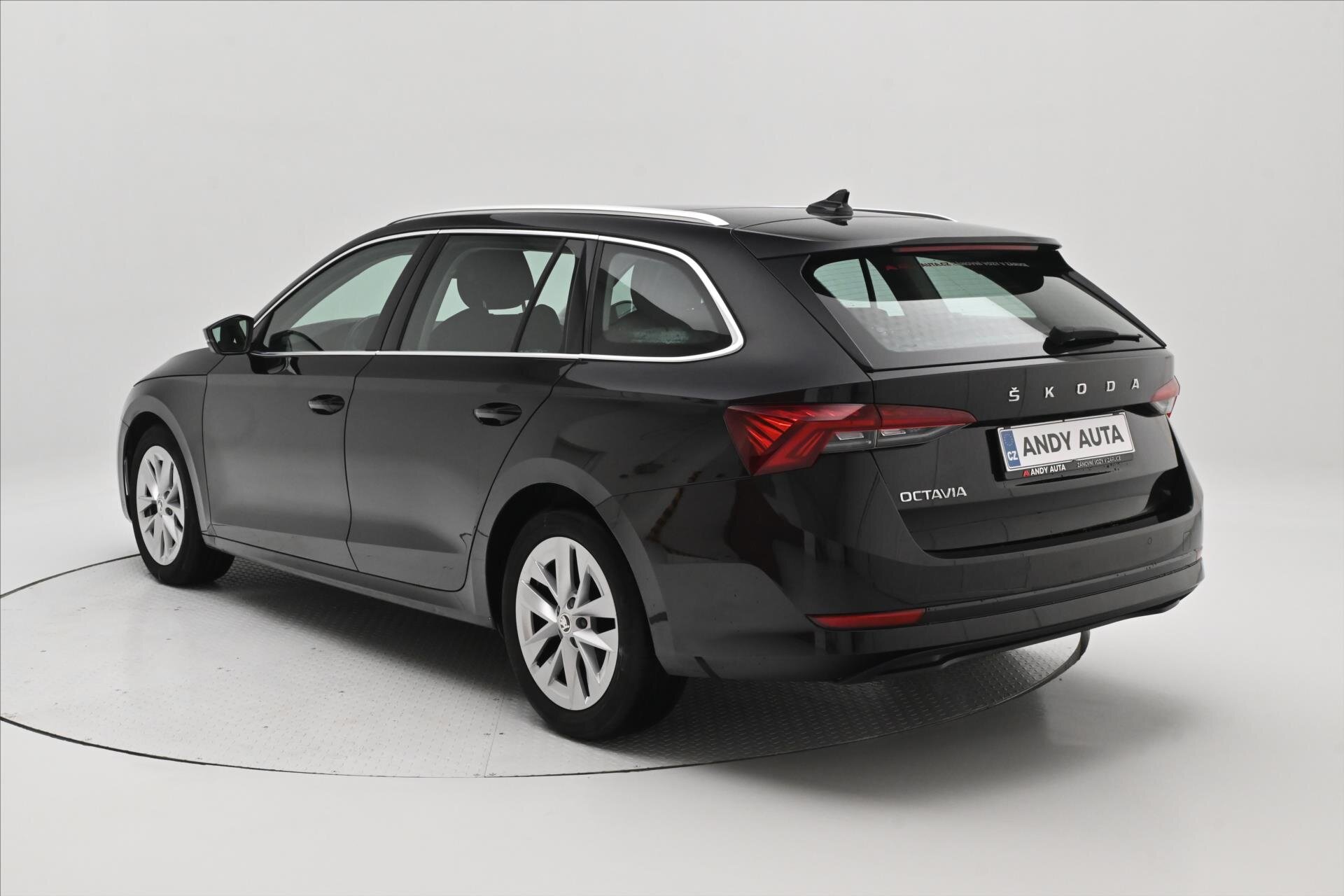 Škoda Octavia Kombi 2,0 l 110 kw