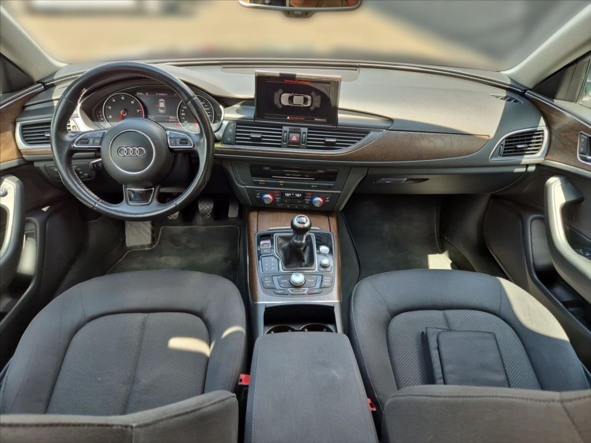 Audi A6 Sedan / Limuzína 2,8 l 150 kw