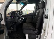 Mercedes-Benz Sprinter 10