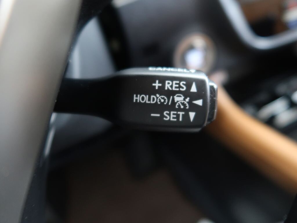 Lexus RX 300 SUV 2,0 l 175 kw