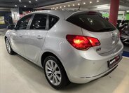 Opel Astra 5