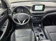 Hyundai Tucson 16