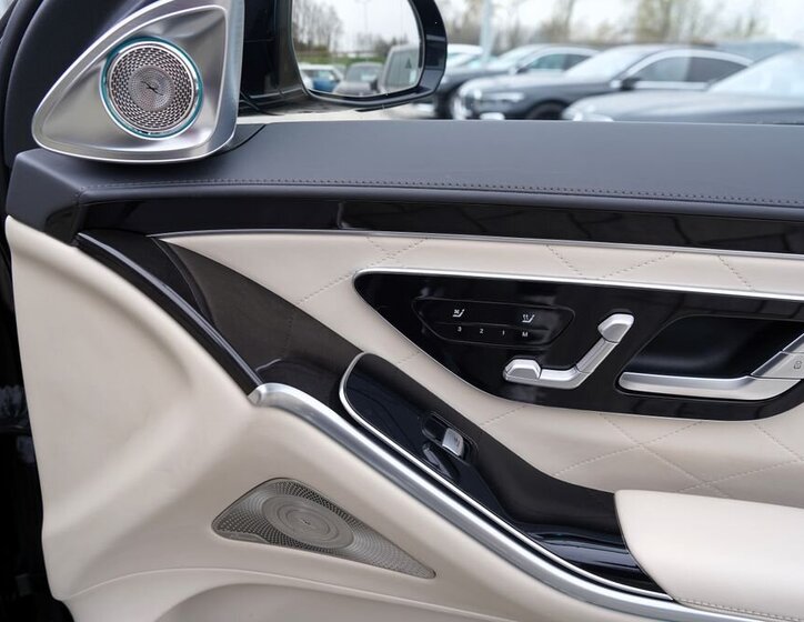 Mercedes-Benz Třídy S Sedan / Limuzína 3,0 l 320 kw