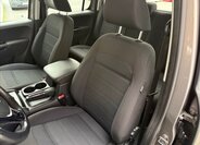 Volkswagen Amarok 10