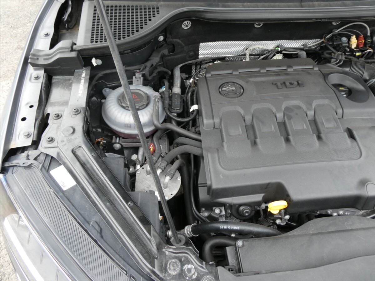 Škoda Karoq SUV / Terénní 2,0 l 110 kw