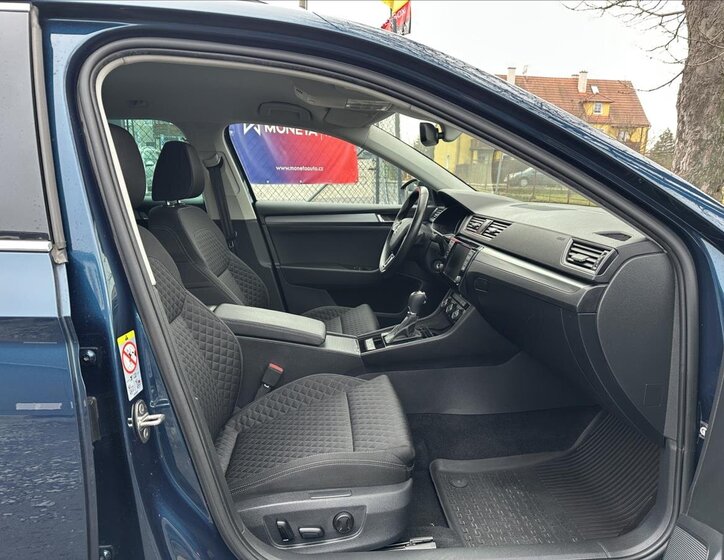 Škoda Superb Kombi 2,0 l 110 kw