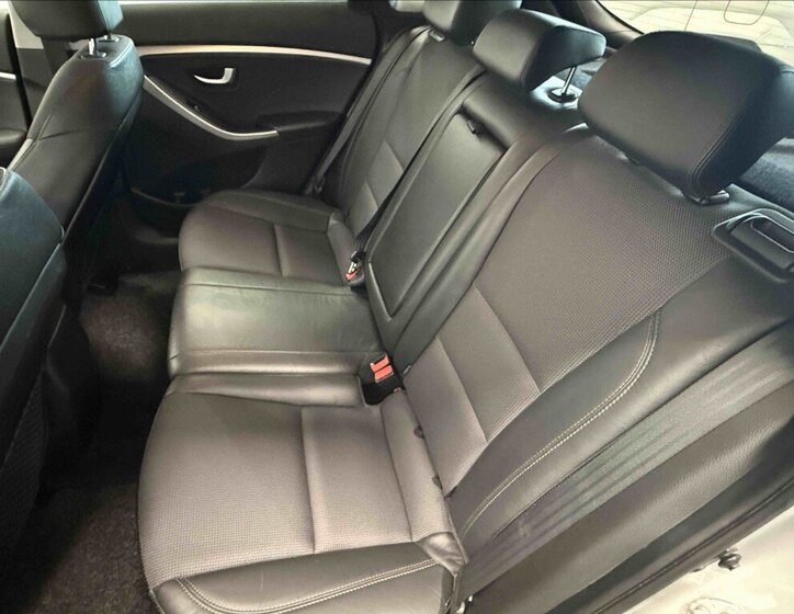 Hyundai i30 Hatchback 1,6 l 99 kw