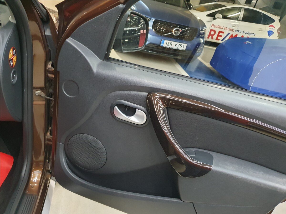 Dacia Duster SUV / Terénní 1,6 l 77 kw