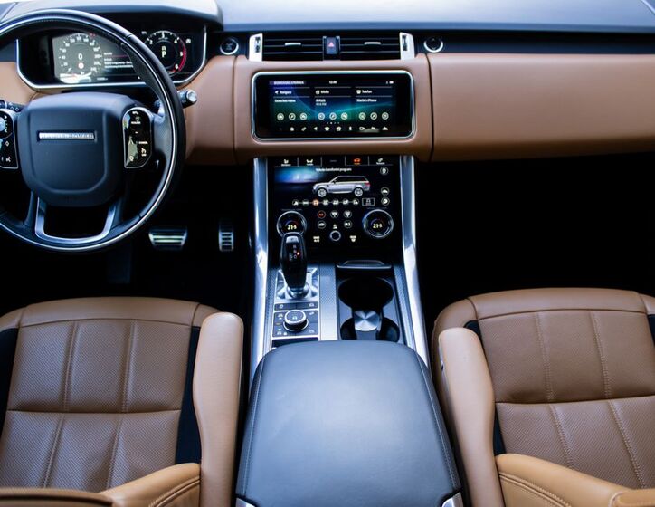 Land Rover Range Rover Sport 11