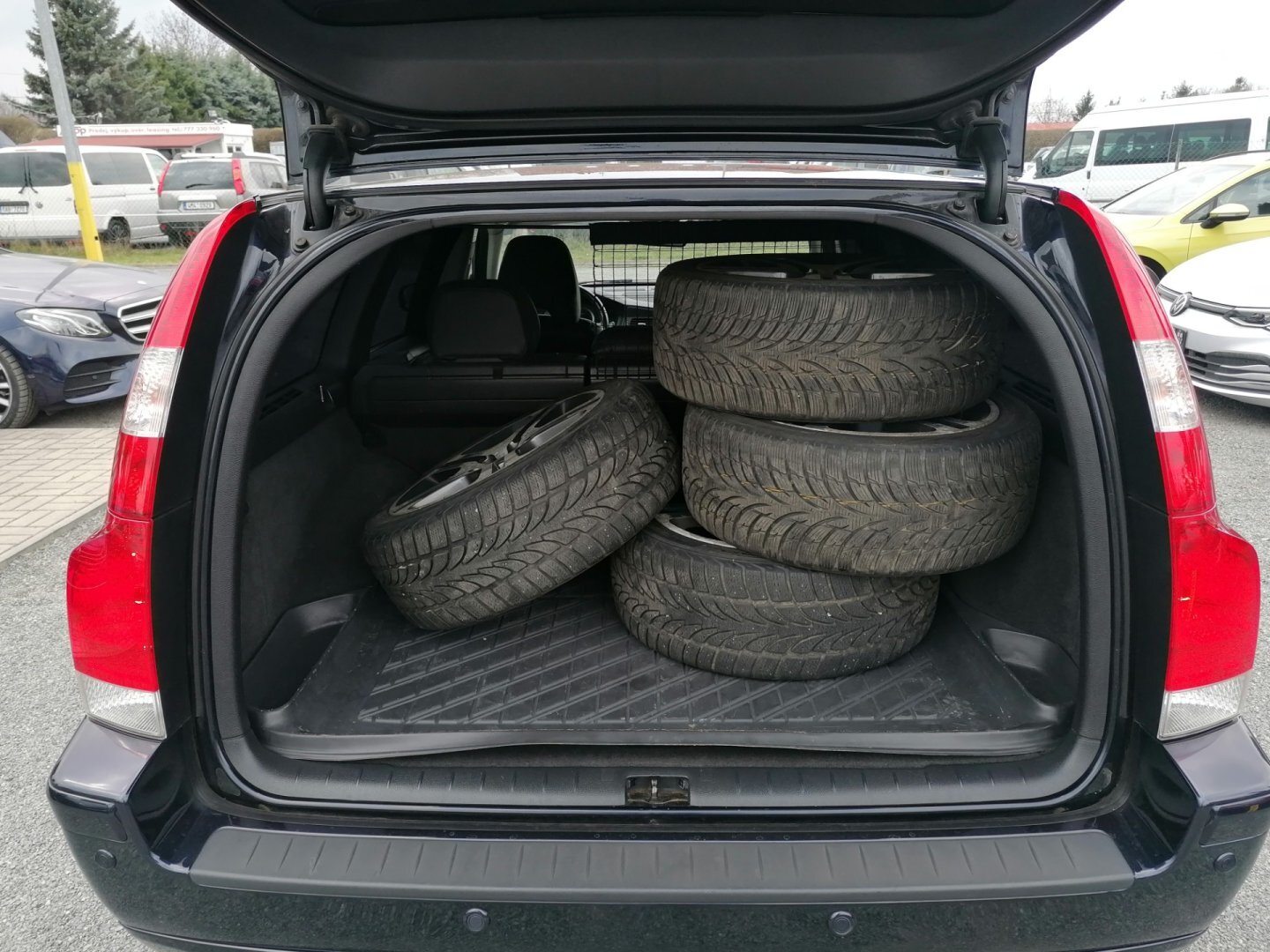 Volvo V70 Kombi 2,4 l 136 kw