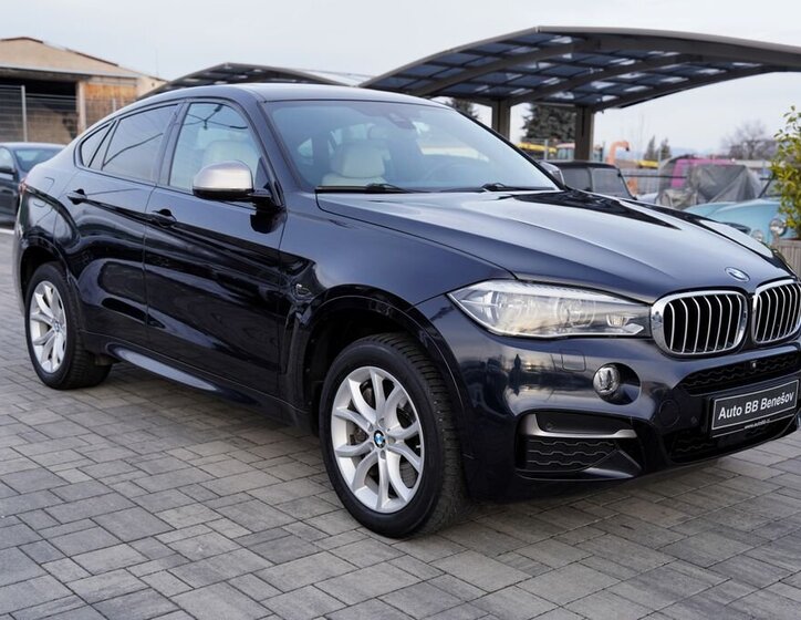 BMW X6 8