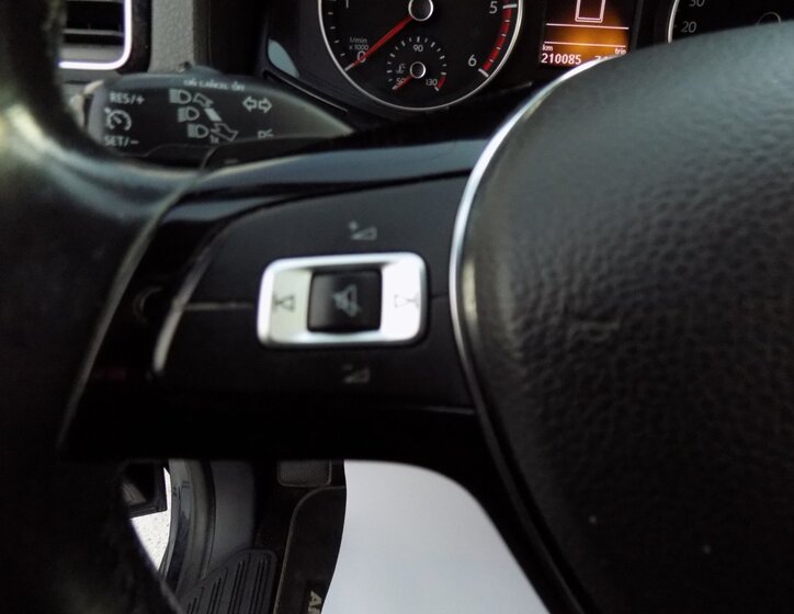 Volkswagen Amarok 25