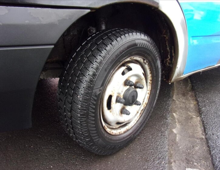 Ford Transit Skříň 2,2 l 63 kw