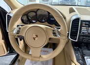 Porsche Cayenne 9