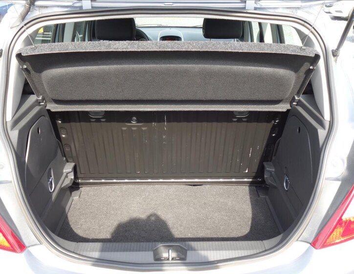 Opel Corsa Hatchback 1,2 l 59 kw