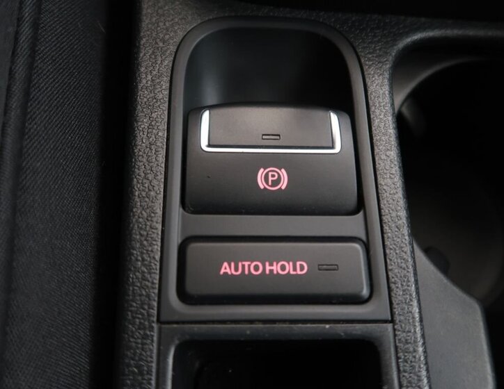 Volkswagen Tiguan SUV / Terénní 2,0 l 147 kw