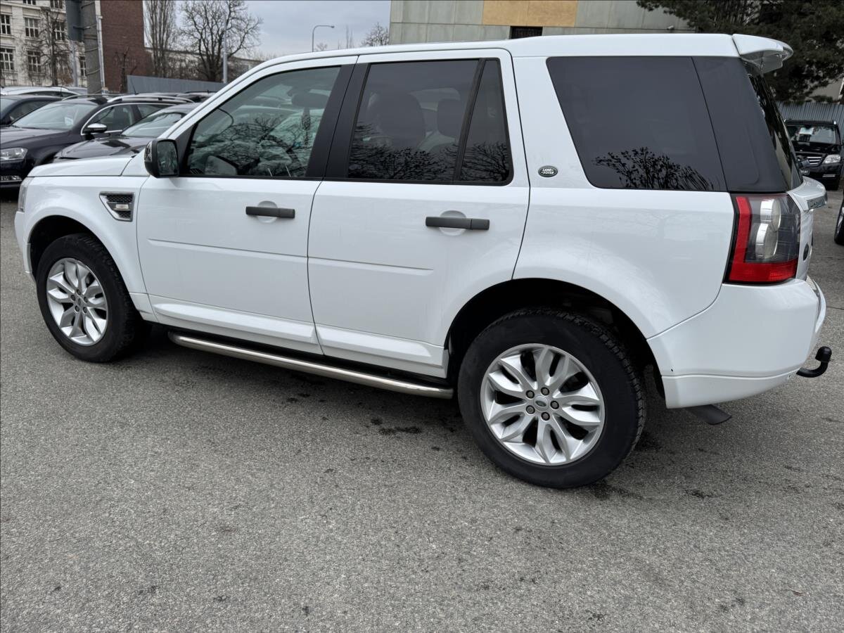 Land Rover Freelander SUV 2,2 l 140 kw