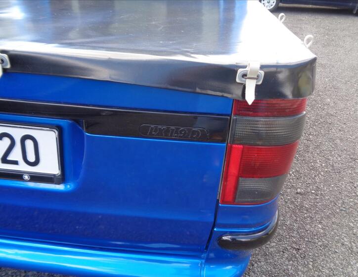 Škoda Felicia Pick-Up 8