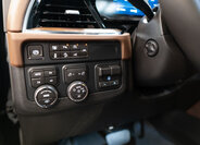 Chevrolet Tahoe SUV 6,2 l 313 kw