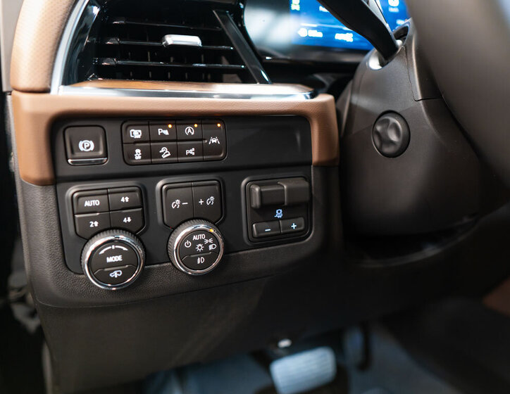 Chevrolet Tahoe SUV 6,2 l 313 kw