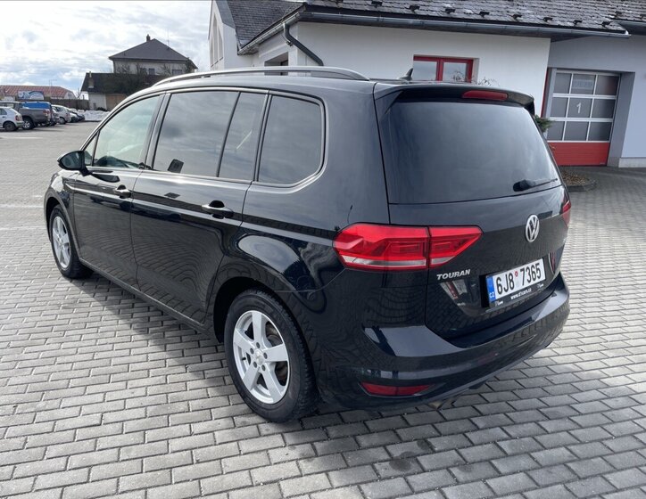 Volkswagen Touran MPV 2,0 l 110 kw