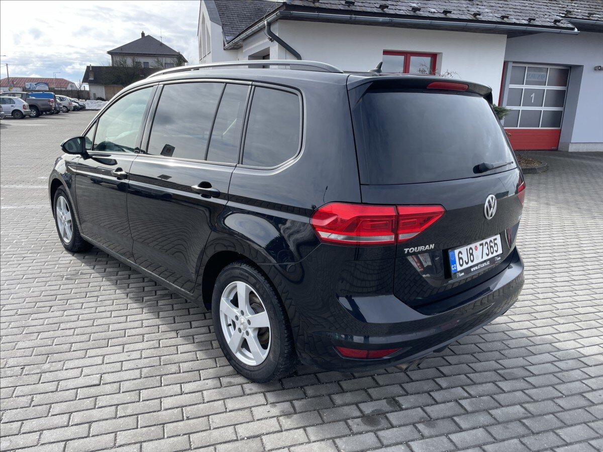 Volkswagen Touran MPV 2,0 l 110 kw