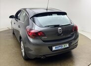 Opel Astra Hatchback 1,4 l 103 kw