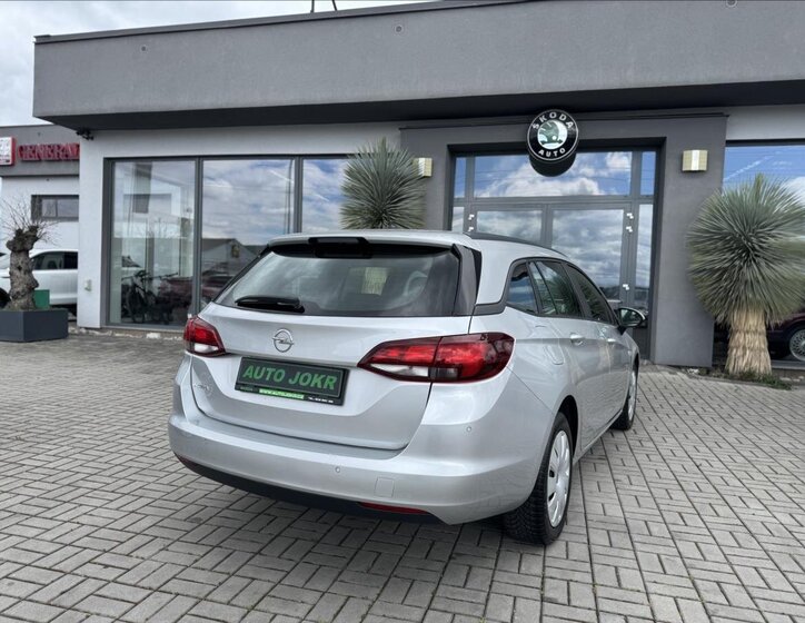 Opel Astra Kombi 1,6 l 81 kw