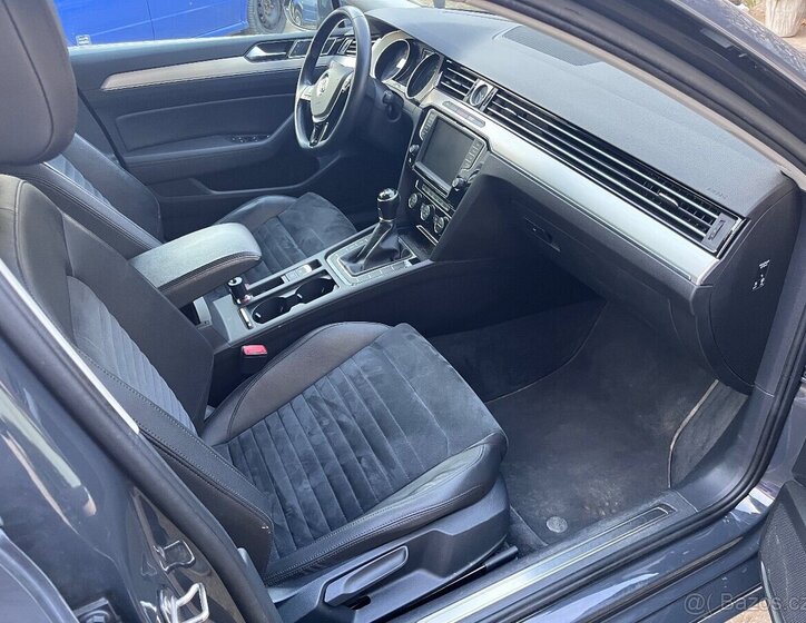 Volkswagen Passat Kombi 0,0 140 kw