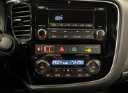 Mitsubishi Outlander SUV 2,3 l 110 kw