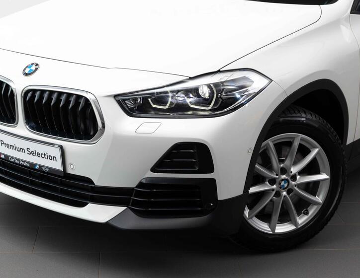 BMW X2 8