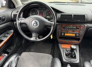 Volkswagen Passat 40