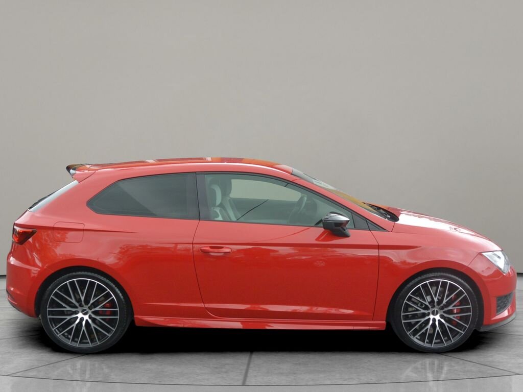 Seat Leon Hatchback 2,0 l 206 kw