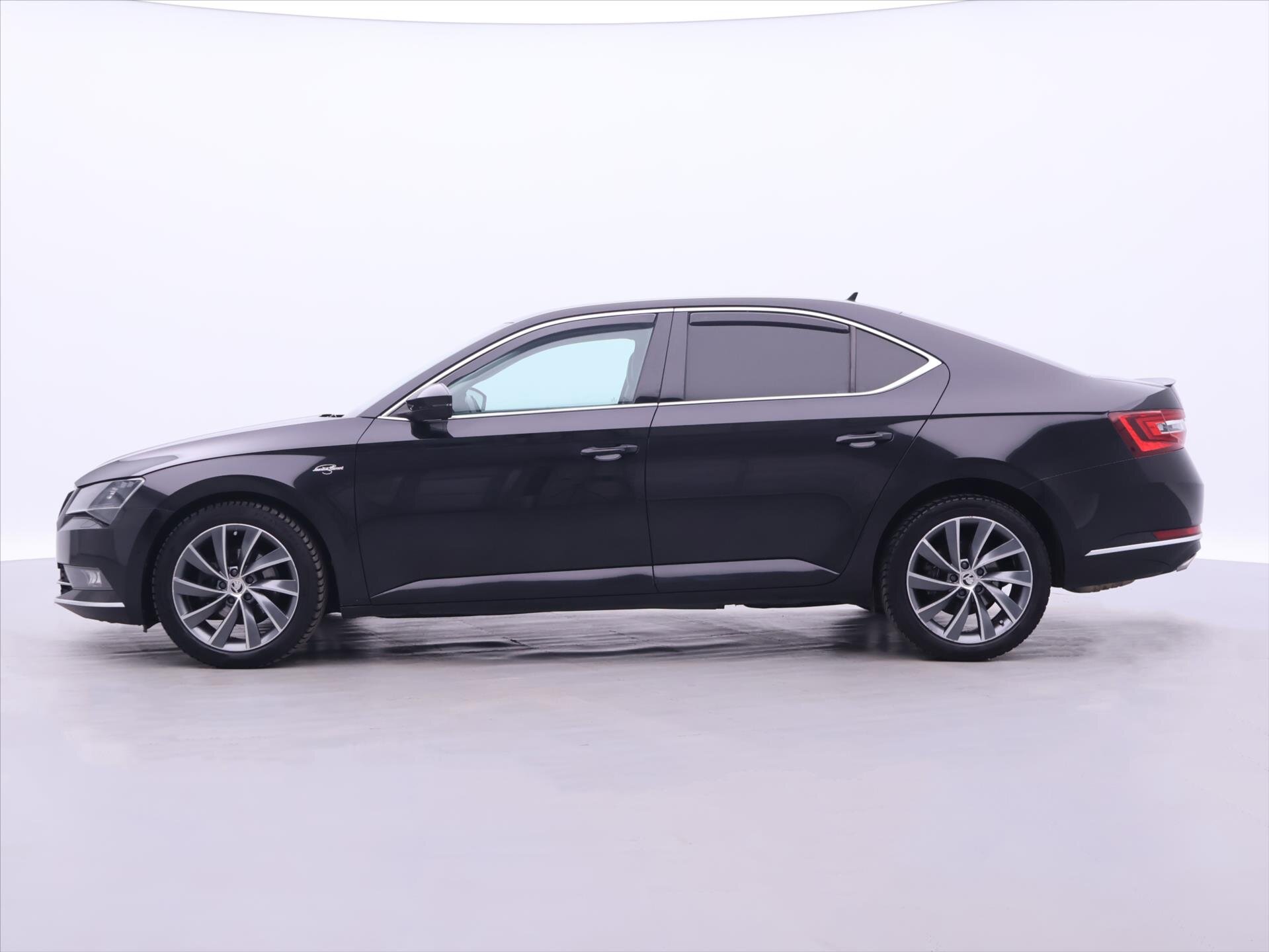 Škoda Superb Liftback 2,0 l 140 kw