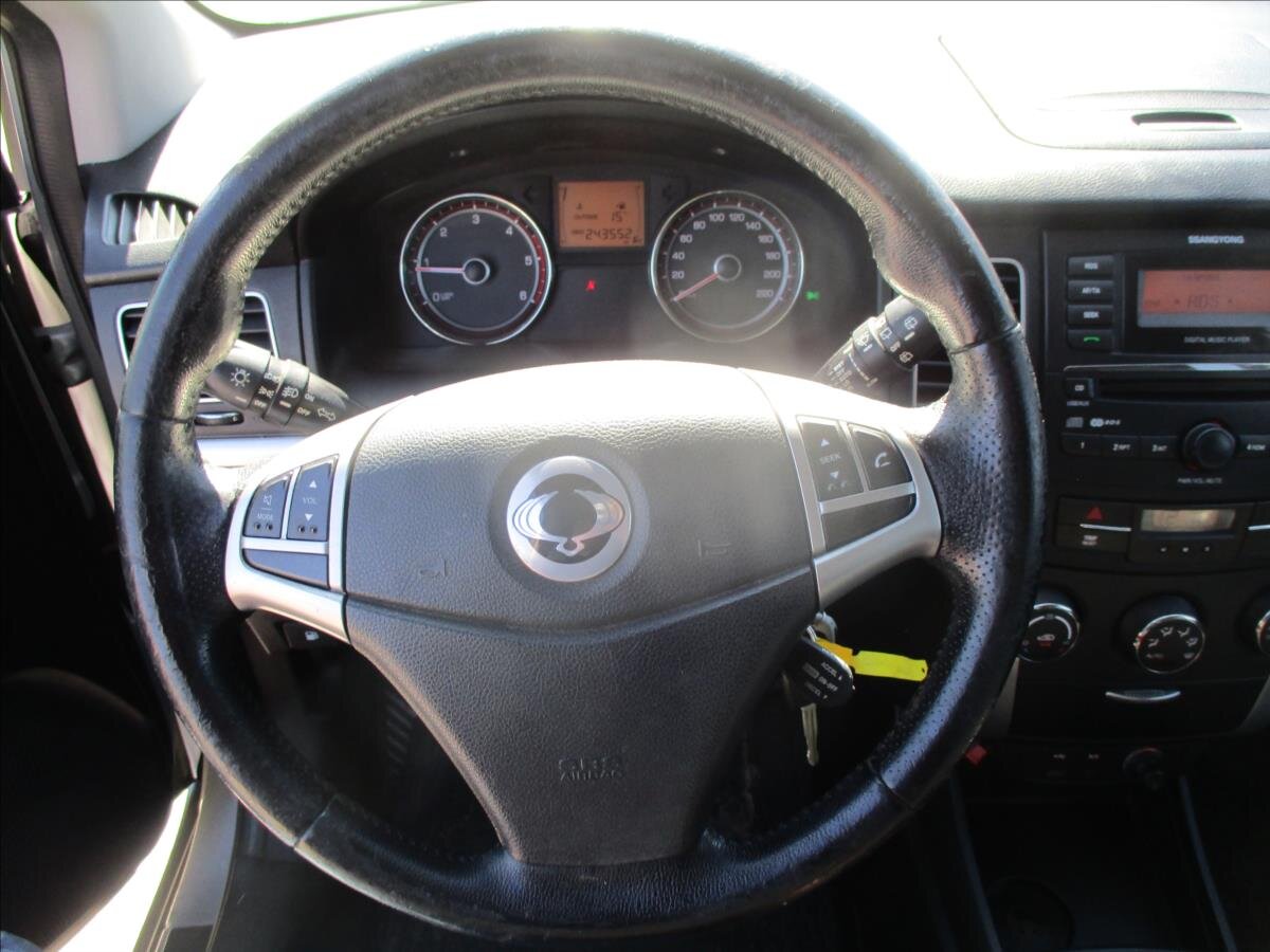 SsangYong Korando SUV 2,0 l 129 kw