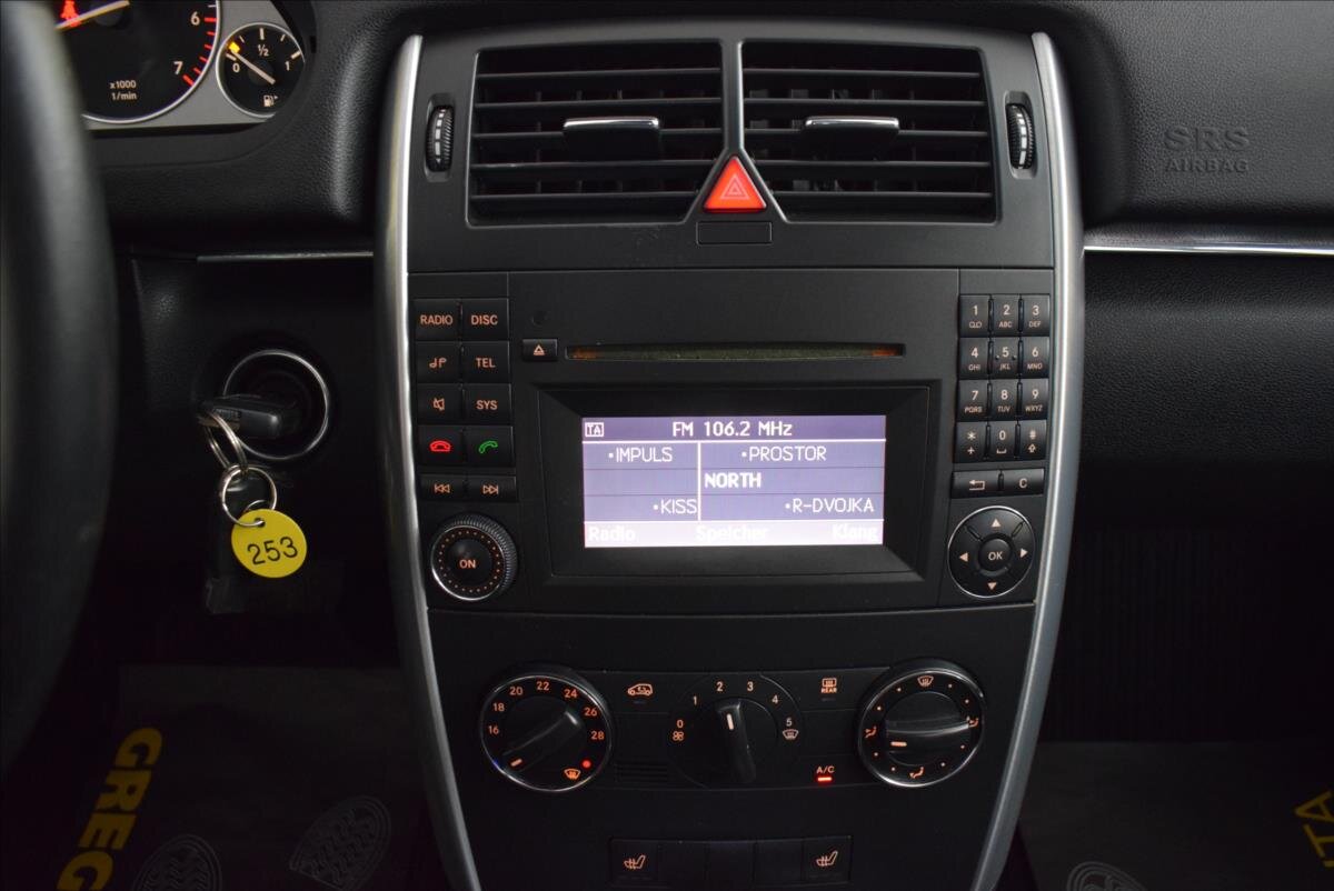 Mercedes-Benz Třídy B Hatchback 1,5 l 70 kw