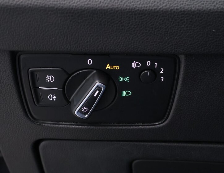 Volkswagen Passat 18