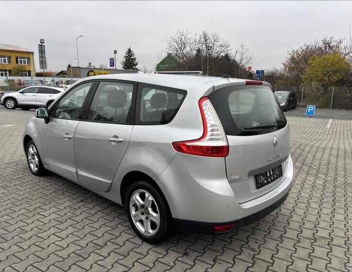 Renault Grand Scénic 6