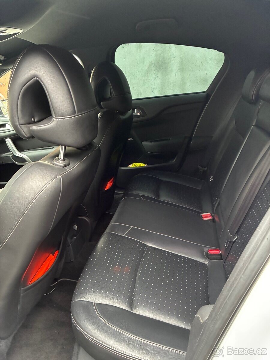 Citroën DS4 Hatchback 2,0 l 120 kw