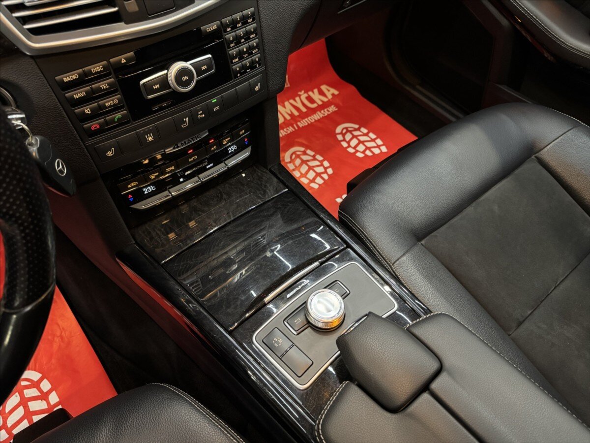 Mercedes-Benz Třídy E