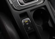 Volkswagen Passat 25