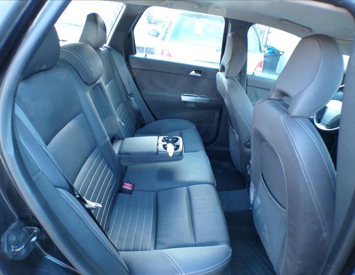 Volvo V50 Kombi 2,4 l 103 kw